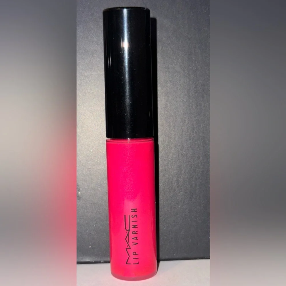 MAC Cosmetics Lip Varnish - Polish Me Pink